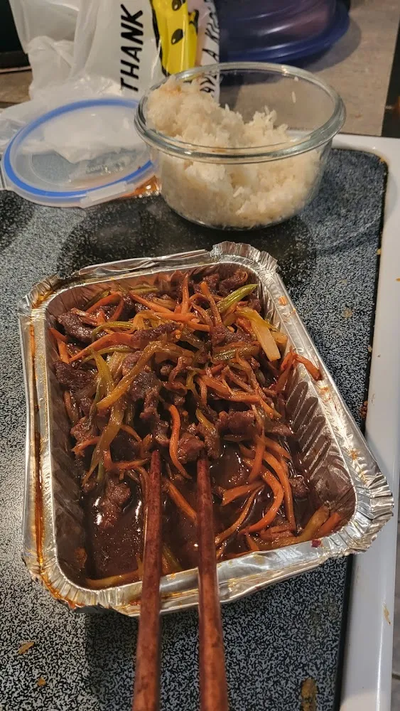 Shredded Beef w Garlic Sauce